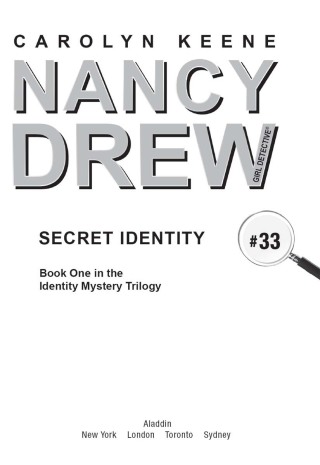 Cover image: Secret Identity 9781416968276