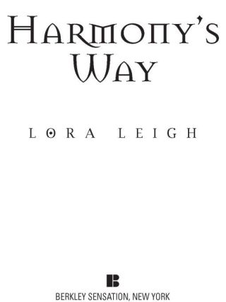 Cover image: Harmony's Way 9780425213056