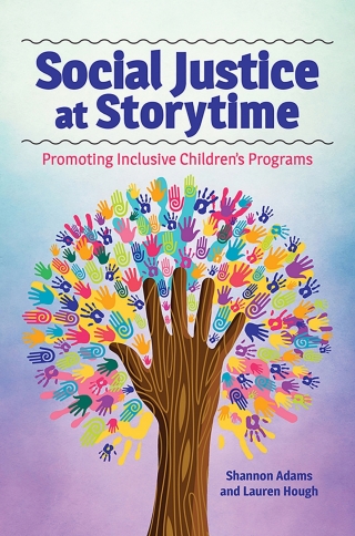 Omslagafbeelding: Social Justice at Storytime 1st edition 9781440876394