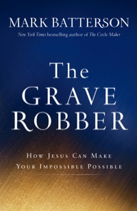 Cover image: The Grave Robber 9780801015946