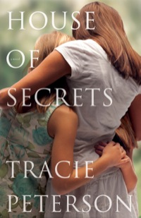 Cover image: House of Secrets 9780764206184