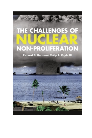Immagine di copertina: Challenges of Nuclear Non-Proliferation 9781442223752
