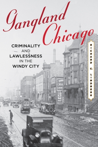 Cover image: Gangland Chicago 9781442231955