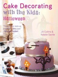 表紙画像: Cake Decorating with the Kids: Halloween 9781446359013
