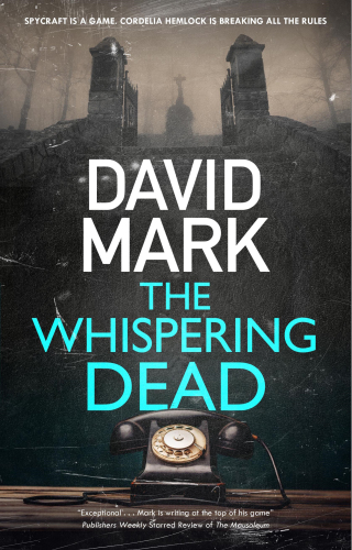 Titelbild: The Whispering Dead 9780727850553