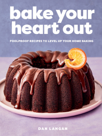 Cover image: Bake Your Heart Out 9781454947561