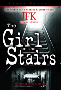 Cover image: The Girl on the Stairs 9781455624317