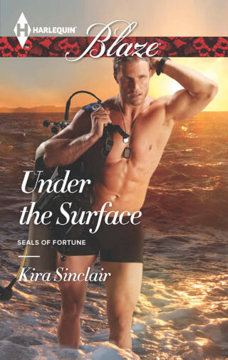 Cover image: Under the Surface 9780373798407