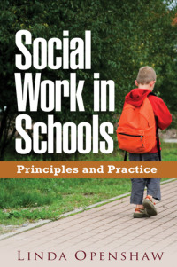 Titelbild: Social Work in Schools 9781593855789