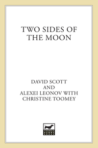 Cover image: Two Sides of the Moon 9780312308667