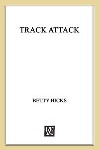 Cover image: Track Attack 9781596434882