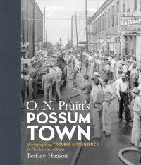 Omslagafbeelding: O. N. Pruitt's Possum Town 9781469662701