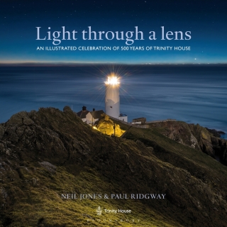 Cover image: Light Through a Lens 1st edition 9781408175958