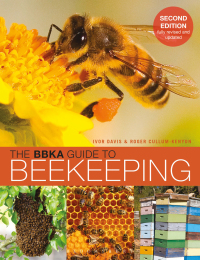 Omslagafbeelding: The BBKA Guide to Beekeeping 2nd edition 9781472962430