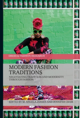 Omslagafbeelding: Modern Fashion Traditions 1st edition 9781474229494