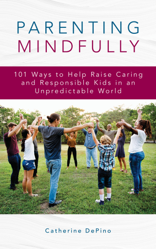 Imagen de portada: Parenting Mindfully 9781475843217
