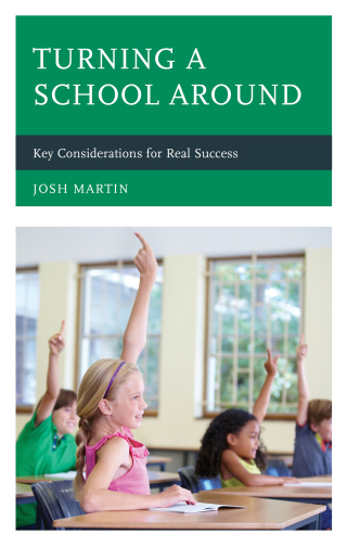 Cover image: Turning a School Around 1st edition 9781475853292