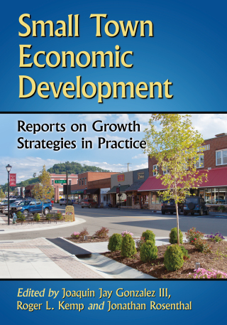 Cover image: Small Town Economic Development 9780786476787