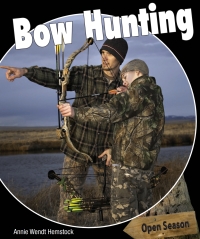 Cover image: Bow Hunting 9781477767153