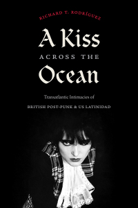 صورة الغلاف: A Kiss across the Ocean 9781478015949