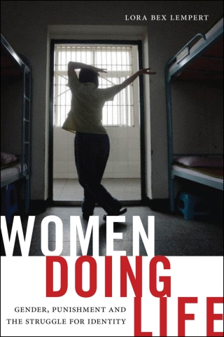 表紙画像: Women Doing Life 9781479827053