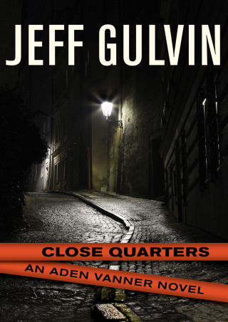 Immagine di copertina: Close Quarters 9781480418349