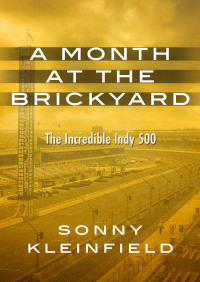 Omslagafbeelding: A Month at the Brickyard 9781480484658