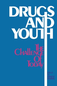 表紙画像: Drugs and Youth: The Challenge of Today 9780080170633