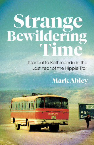 Imagen de portada: Strange Bewildering Time 9781487009663