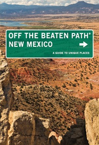 Omslagafbeelding: New Mexico Off the Beaten Path® 10th edition 9780762792054
