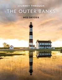 Omslagafbeelding: Journey Through the Outer Banks 9781493048939
