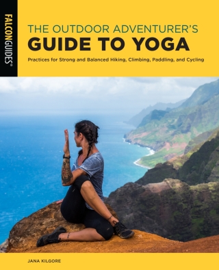 Cover image: The Outdoor Adventurer's Guide to Yoga 9781493055289