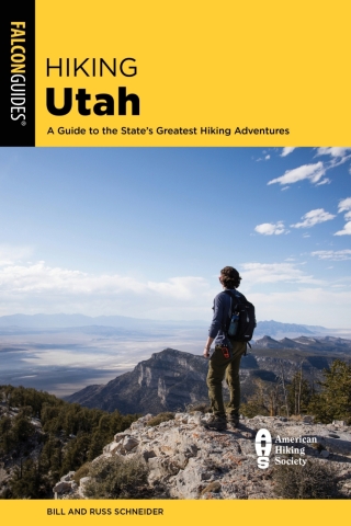 Imagen de portada: Hiking Utah 4th edition 9781493056002