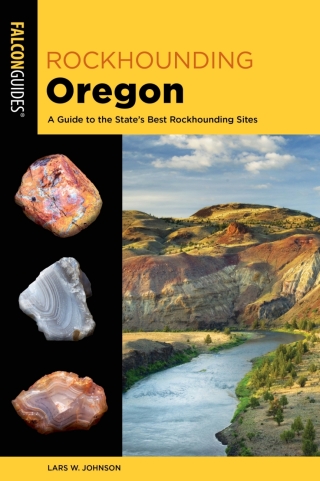 Cover image: Rockhounding Oregon 2nd edition 9781493059669