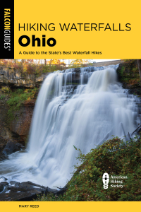 表紙画像: Hiking Waterfalls Ohio 9781493072460