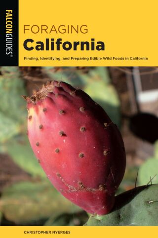 Cover image: Foraging California 3rd edition 9781493084203
