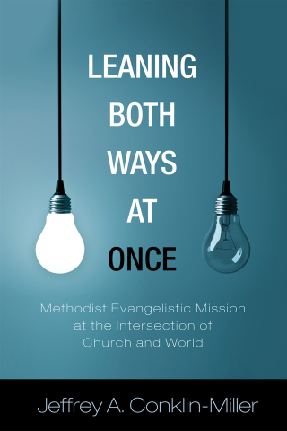 Cover image: Leaning Both Ways at Once 9781498291460