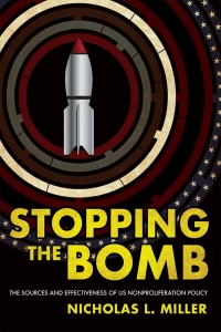 Cover image: Stopping the Bomb 9781501717802
