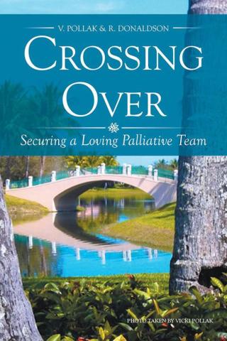 Imagen de portada: Crossing Over 9781514429914