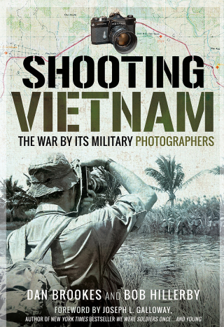 Imagen de portada: Shooting Vietnam 9781526744005