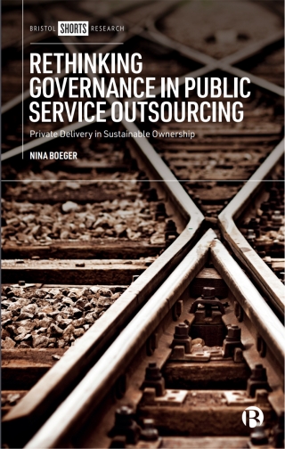 Imagen de portada: Rethinking Governance in Public Service Outsourcing 1st edition 9781529212846
