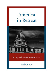 Imagen de portada: America in Retreat 9781538145678