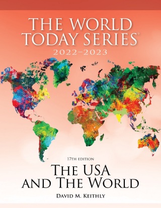 Imagen de portada: The USA and The World 2022–2023 17th edition 9781538165782