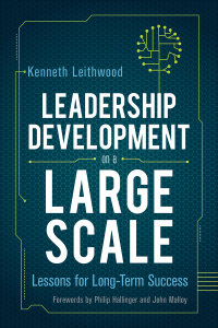 Omslagafbeelding: Leadership Development on a Large Scale 1st edition 9781544342214