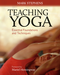 Cover image: Teaching Yoga 9781556438851
