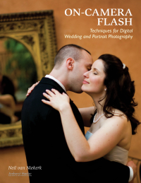 Titelbild: On-Camera Flash Techniques for Digital Wedding and Portrait Photography 9781584282587