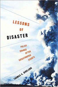 Imagen de portada: Lessons of Disaster 9781589011212