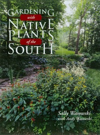 Omslagafbeelding: Gardening with Native Plants of the South 9780878338023