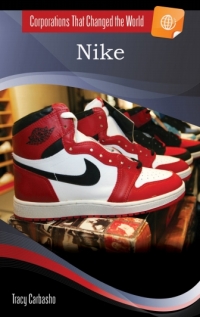 Omslagafbeelding: Nike 1st edition 9781598843422