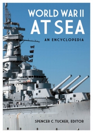 صورة الغلاف: World War II at Sea [2 volumes] 1st edition
